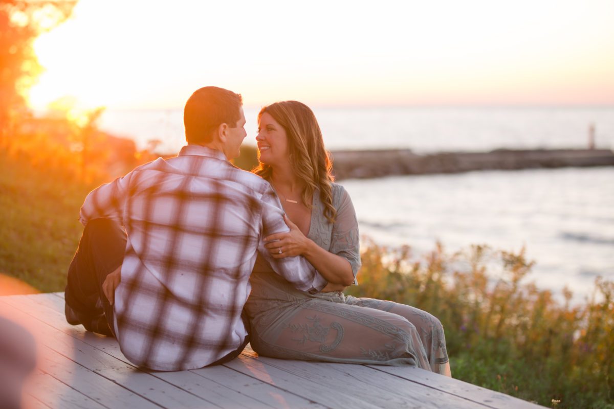 fall engagement at lake erie marina lindsey yeagley photo