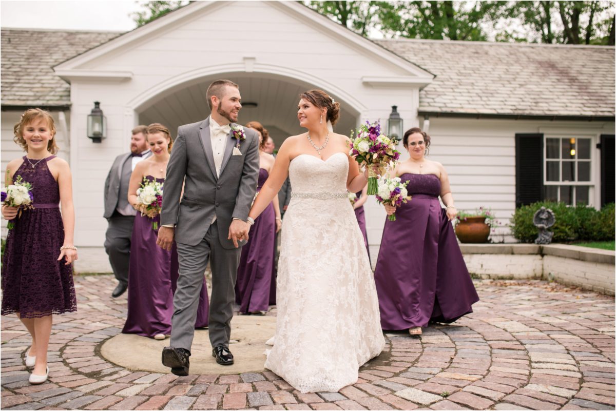 birkshire_chesterland_barn_wedding_lindsey_yeagley_photo_0055